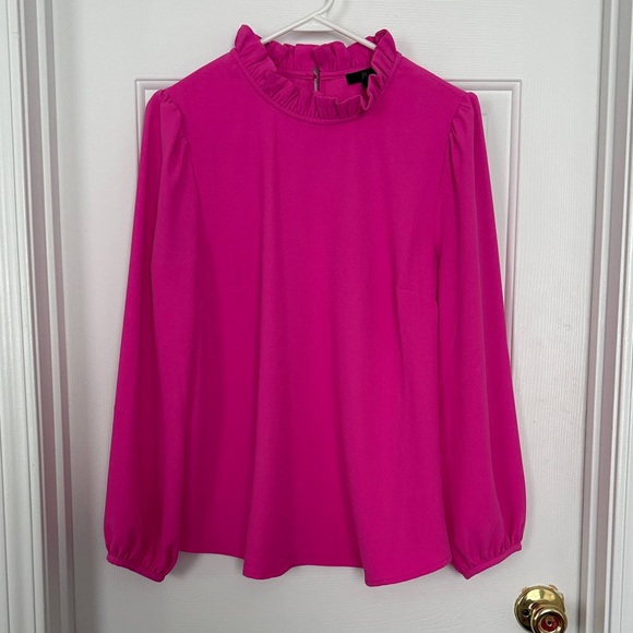 J. Crew Women’s Pink Long-sleeve Ruffle Neck Top in 365 Crepe Size M - Picture 2 of 7